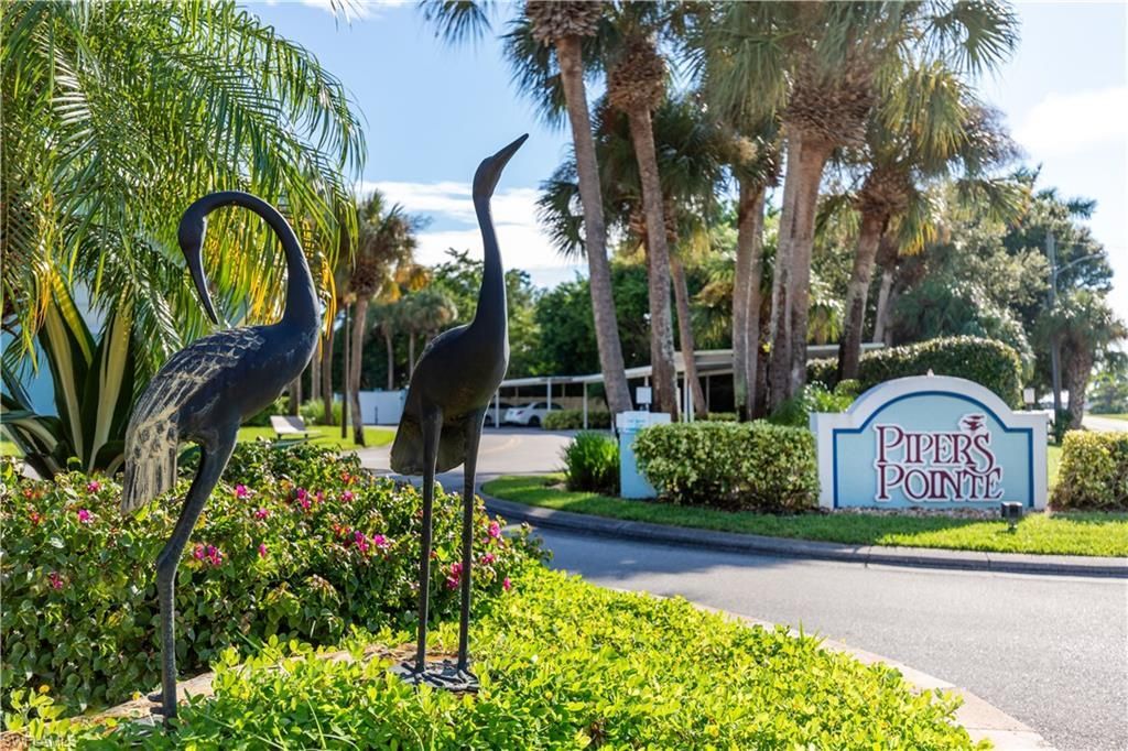 137 Wading Bird Cir F101, NAPLES