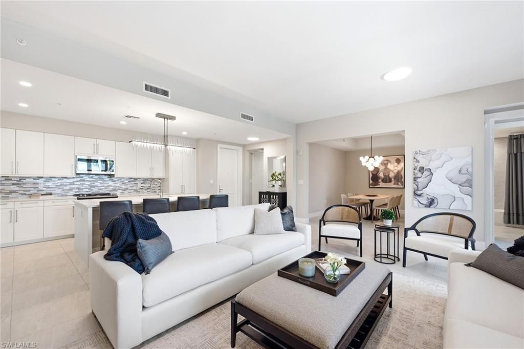 1111 Central Ave 205, NAPLES