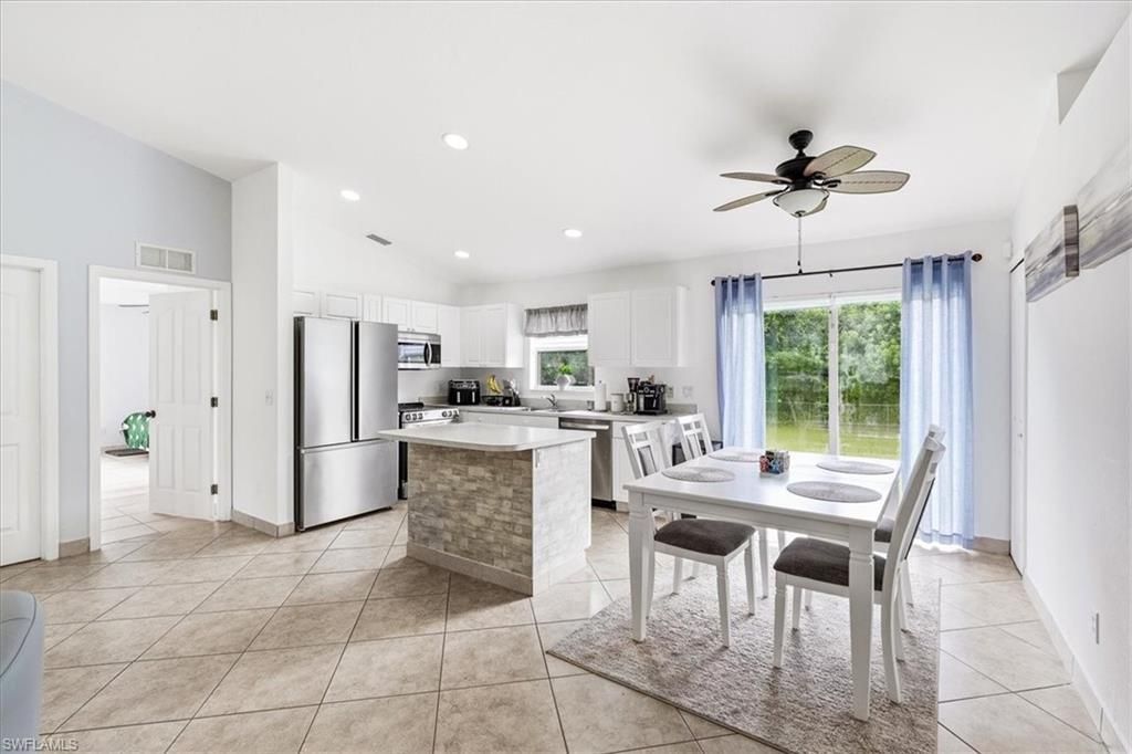 5217 3rd St W, Lehigh Acres
