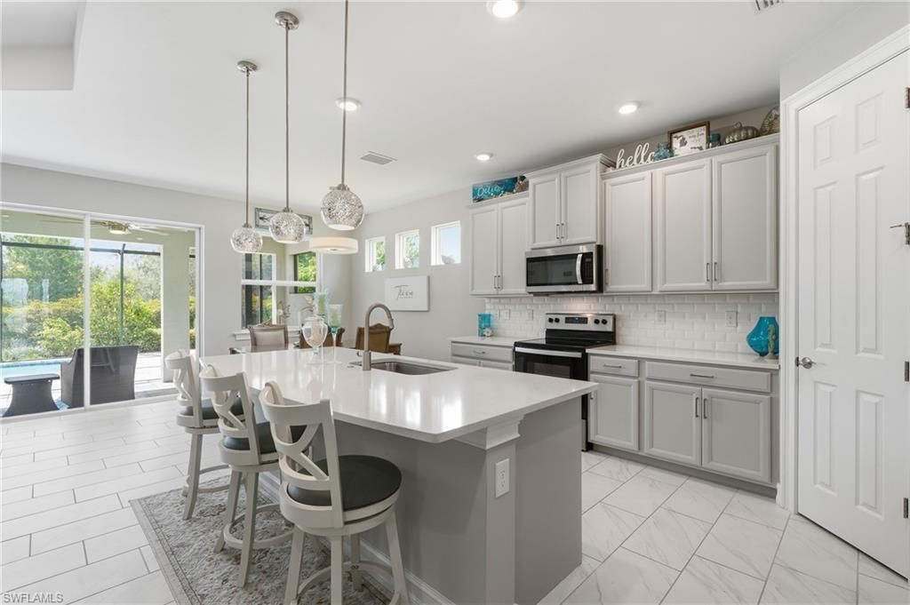 16530 Seagate Pl, Bonita Springs