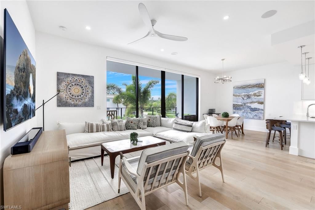 850 Central Ave 207, NAPLES