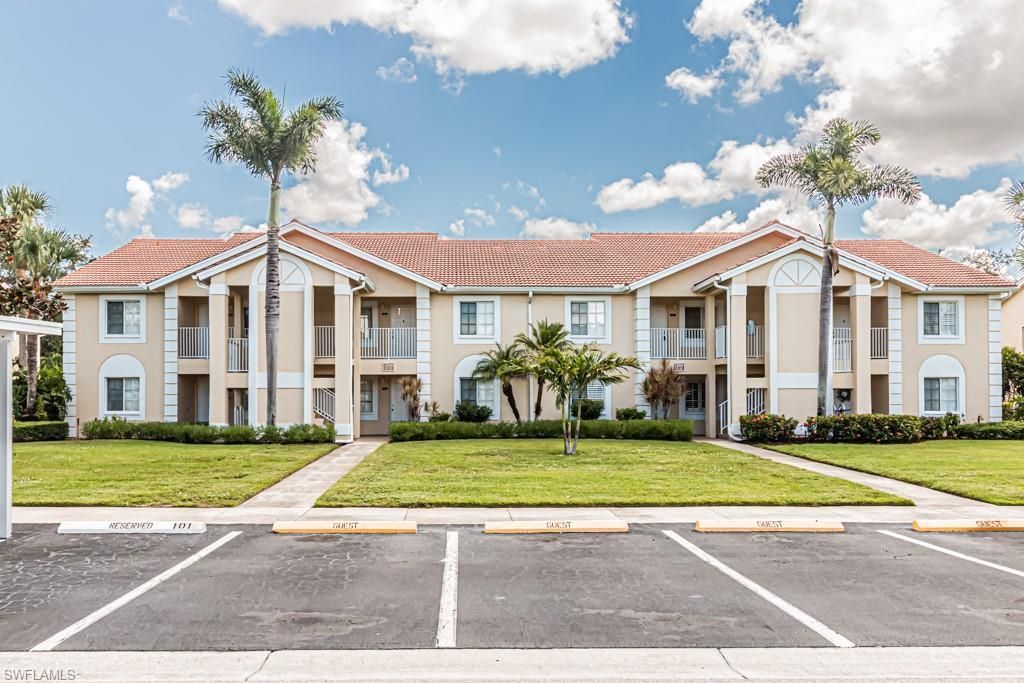 7768 Jewel Ln 102, NAPLES