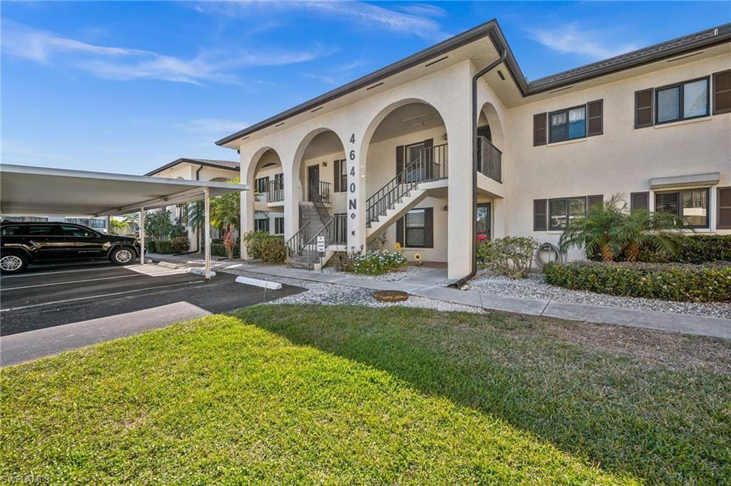 4640 Chantelle Dr N203, NAPLES
