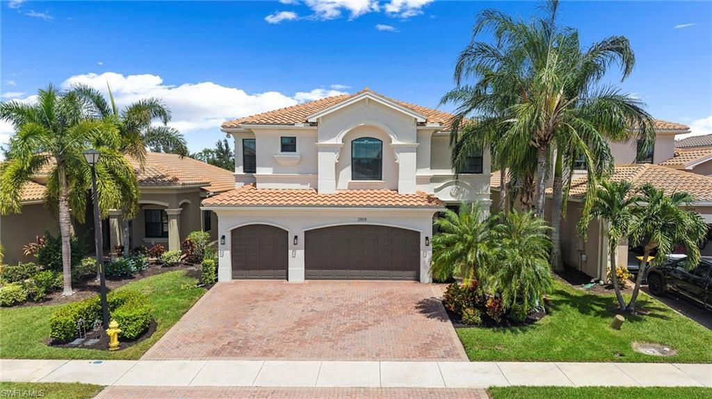 2858 Cinnamon Bay Cir, NAPLES