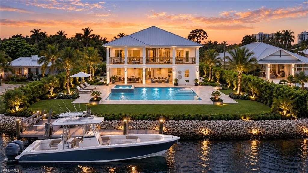 2223 Harbor Rd, NAPLES