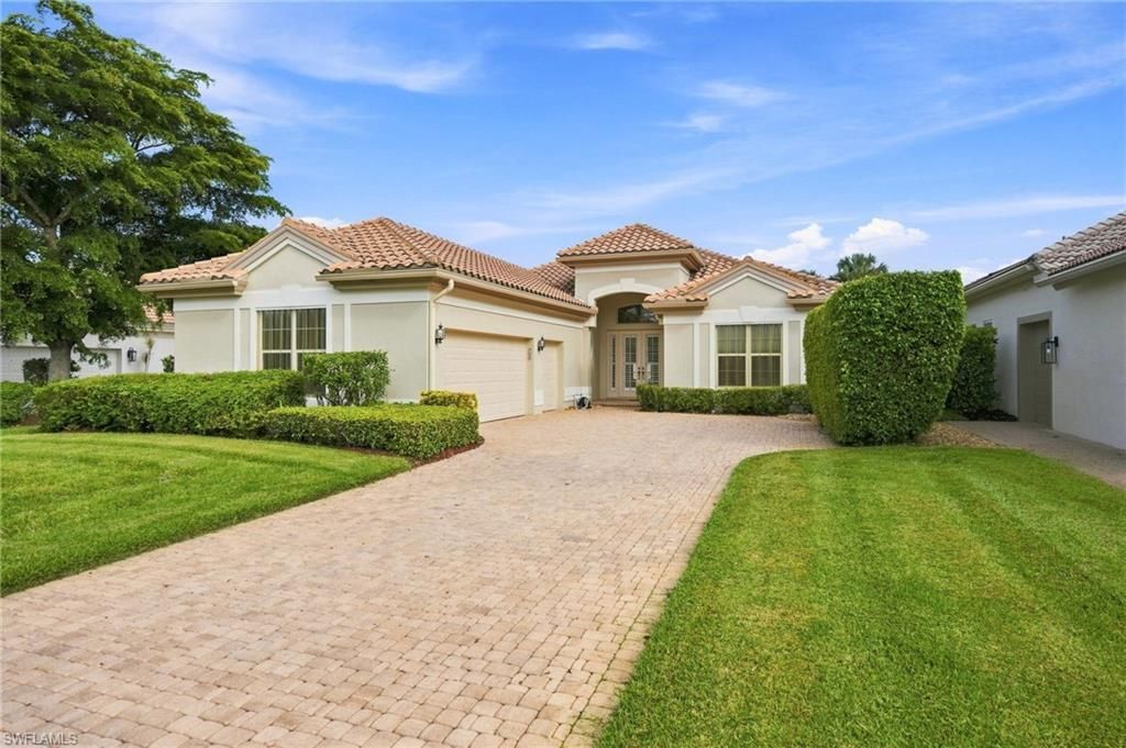 6007 Fairway Ct, NAPLES