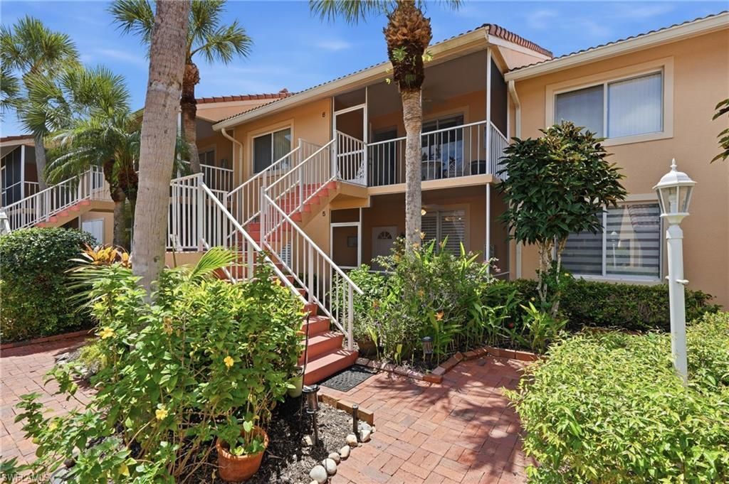 1615 Windy Pines Dr 5, NAPLES