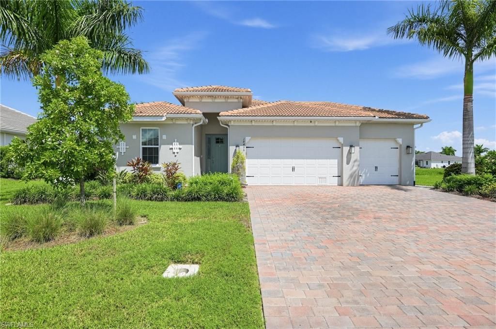 18456 Royal Hammock Blvd, NAPLES