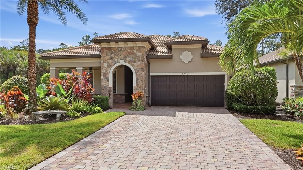 9440 Whooping Crane Way, Naples