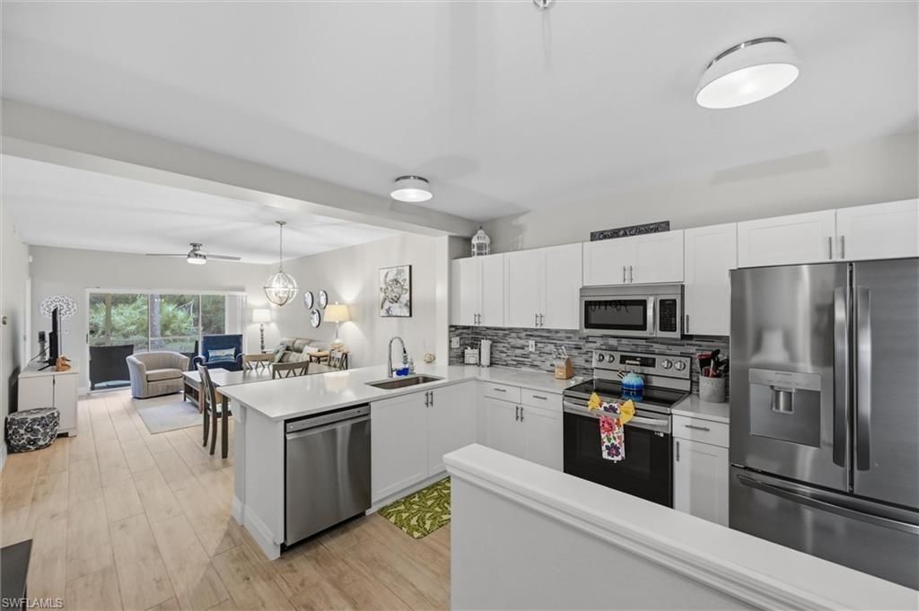 9165 Celeste Dr 103, NAPLES
