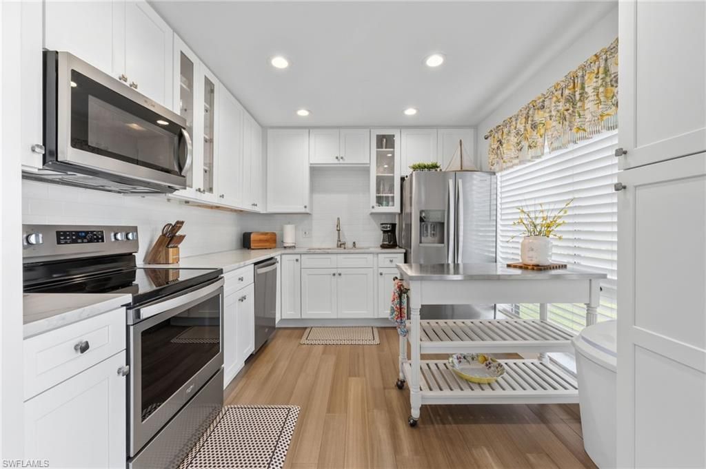 197 Harrison Rd 2, NAPLES