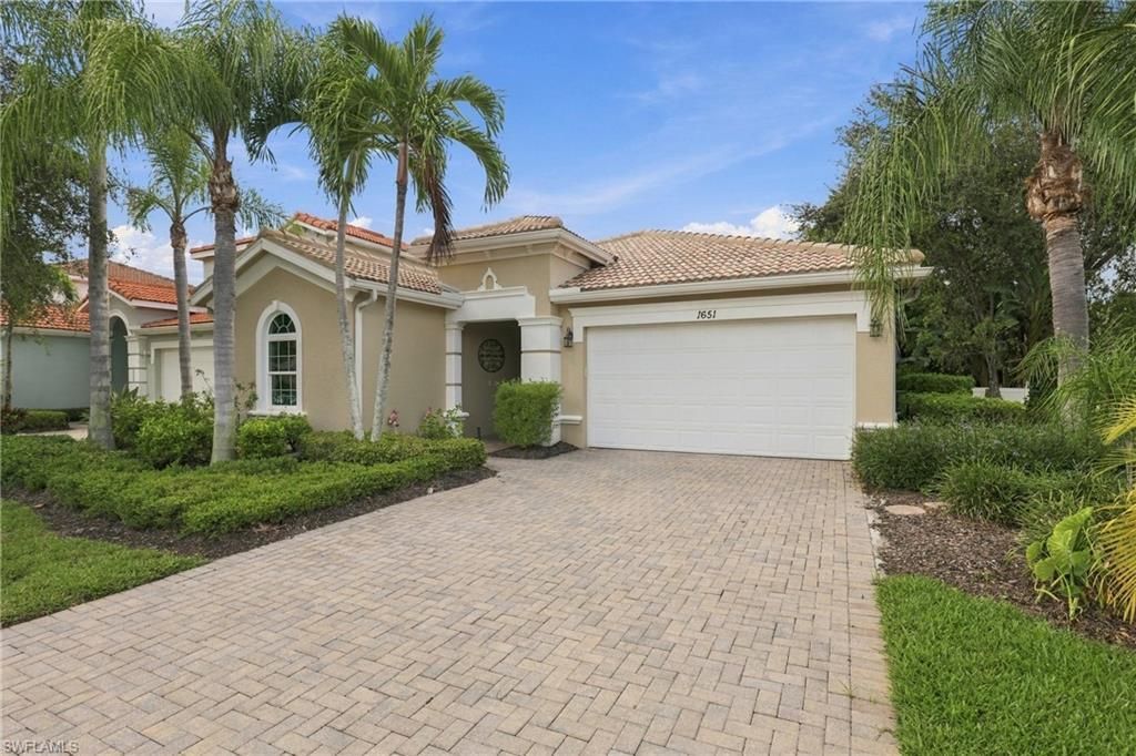 1651 Sanctuary Pointe Dr, NAPLES