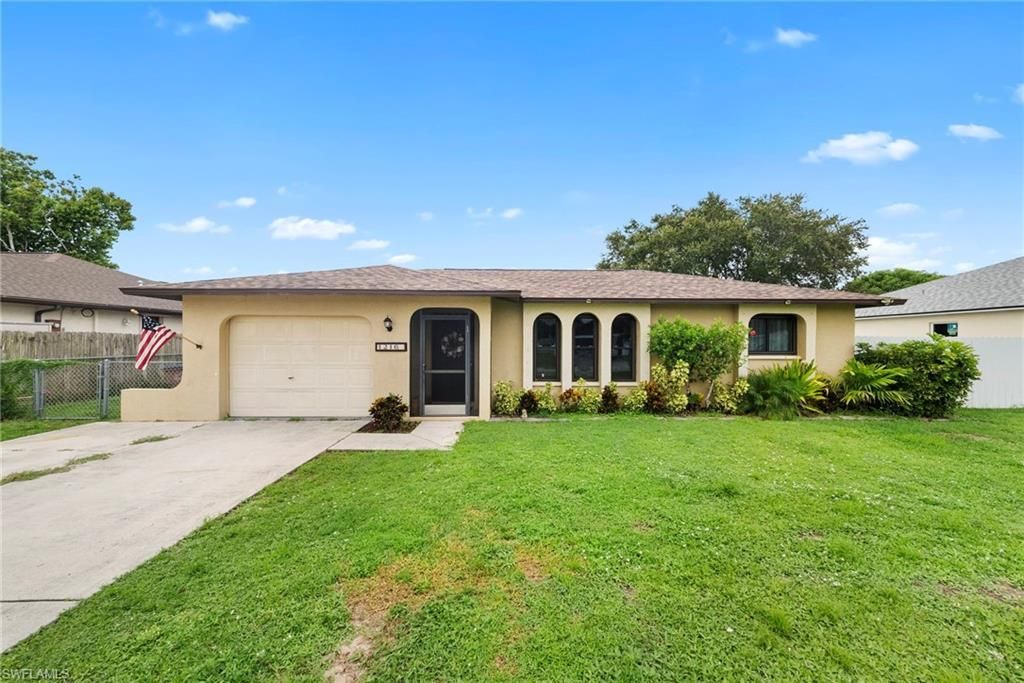 1216 Se 21st Pl, Cape Coral