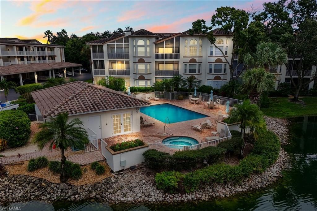 6030 Chardonnay Ln 203, NAPLES