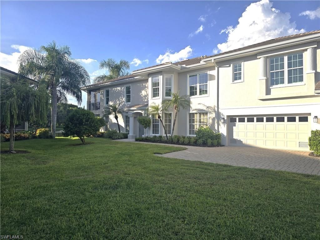 1867 Seville Blvd 411, NAPLES