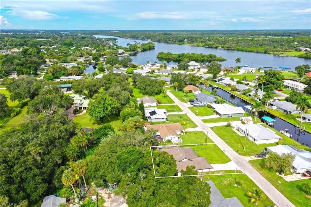 14949 Randolph Dr, FORT MYERS