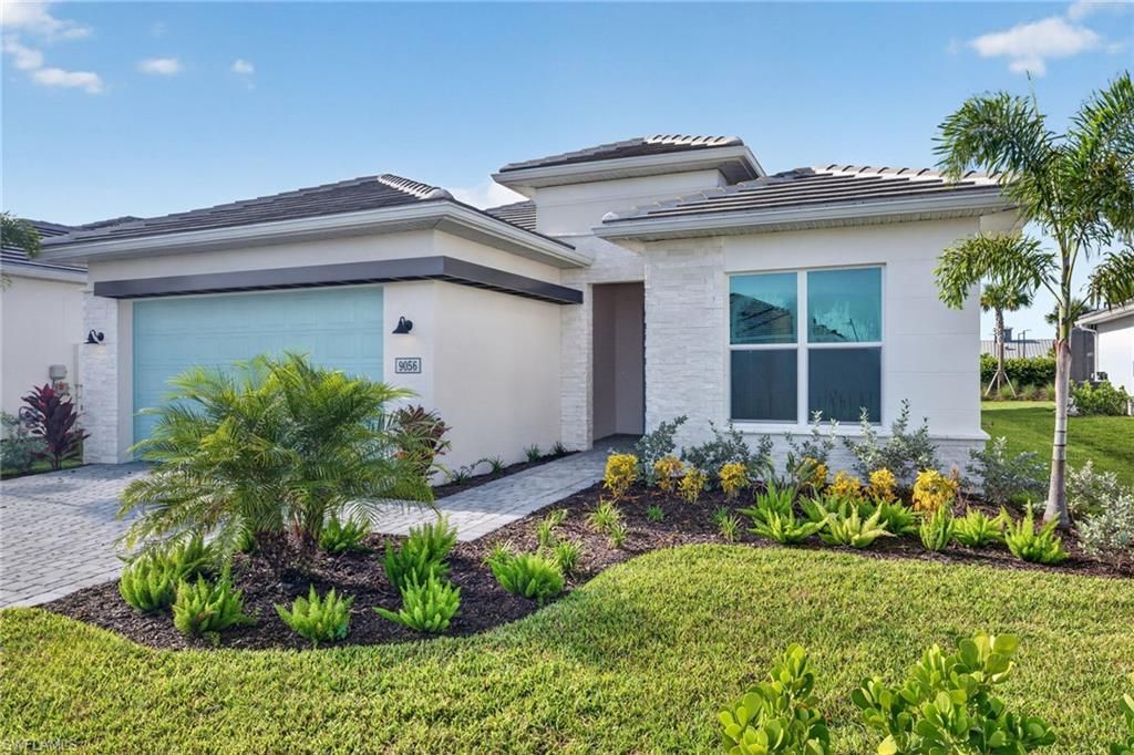 9056 Wisteria Way, NAPLES