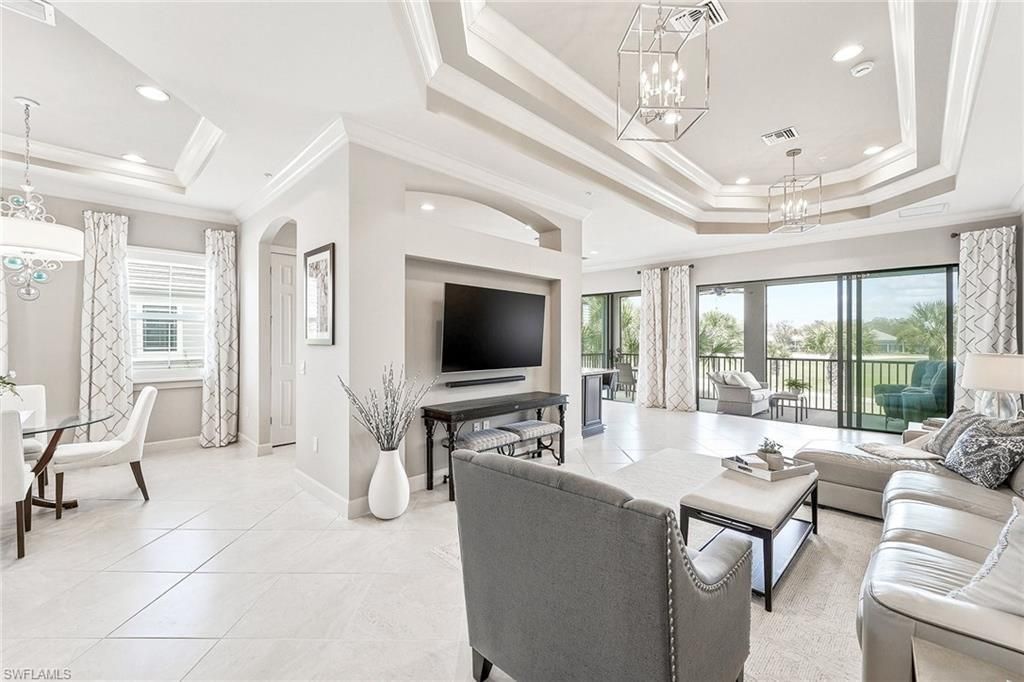 12045 Covent Garden Ct 2103, NAPLES