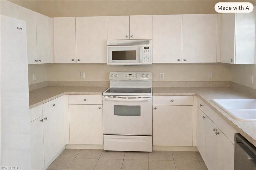 3304 Lisa Ln 4, NAPLES