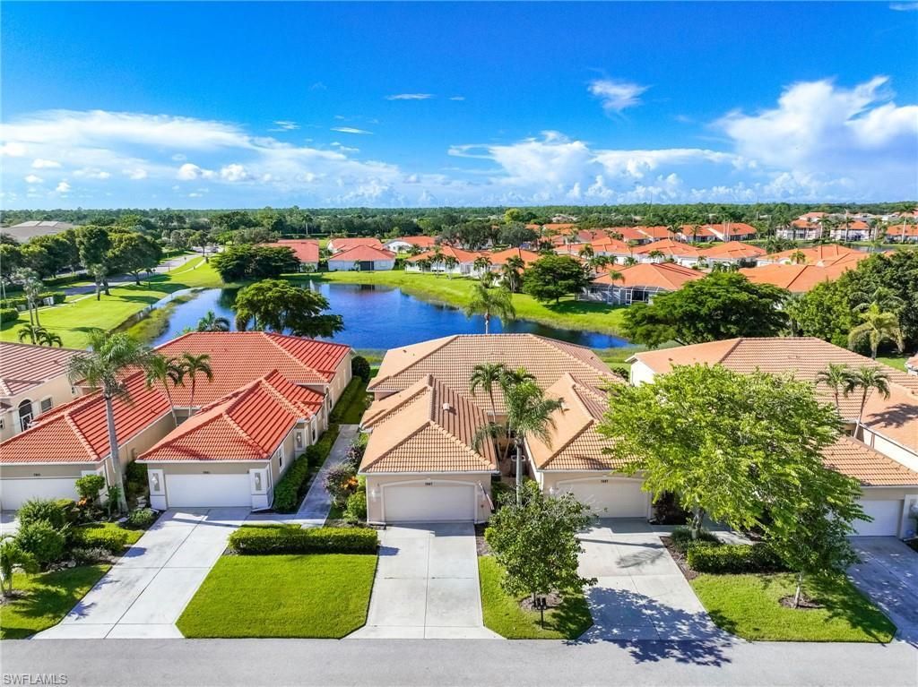 7887 Sanctuary Cir 2, NAPLES