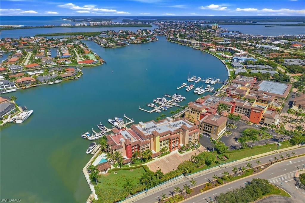720 N Collier Blvd 405, MARCO ISLAND