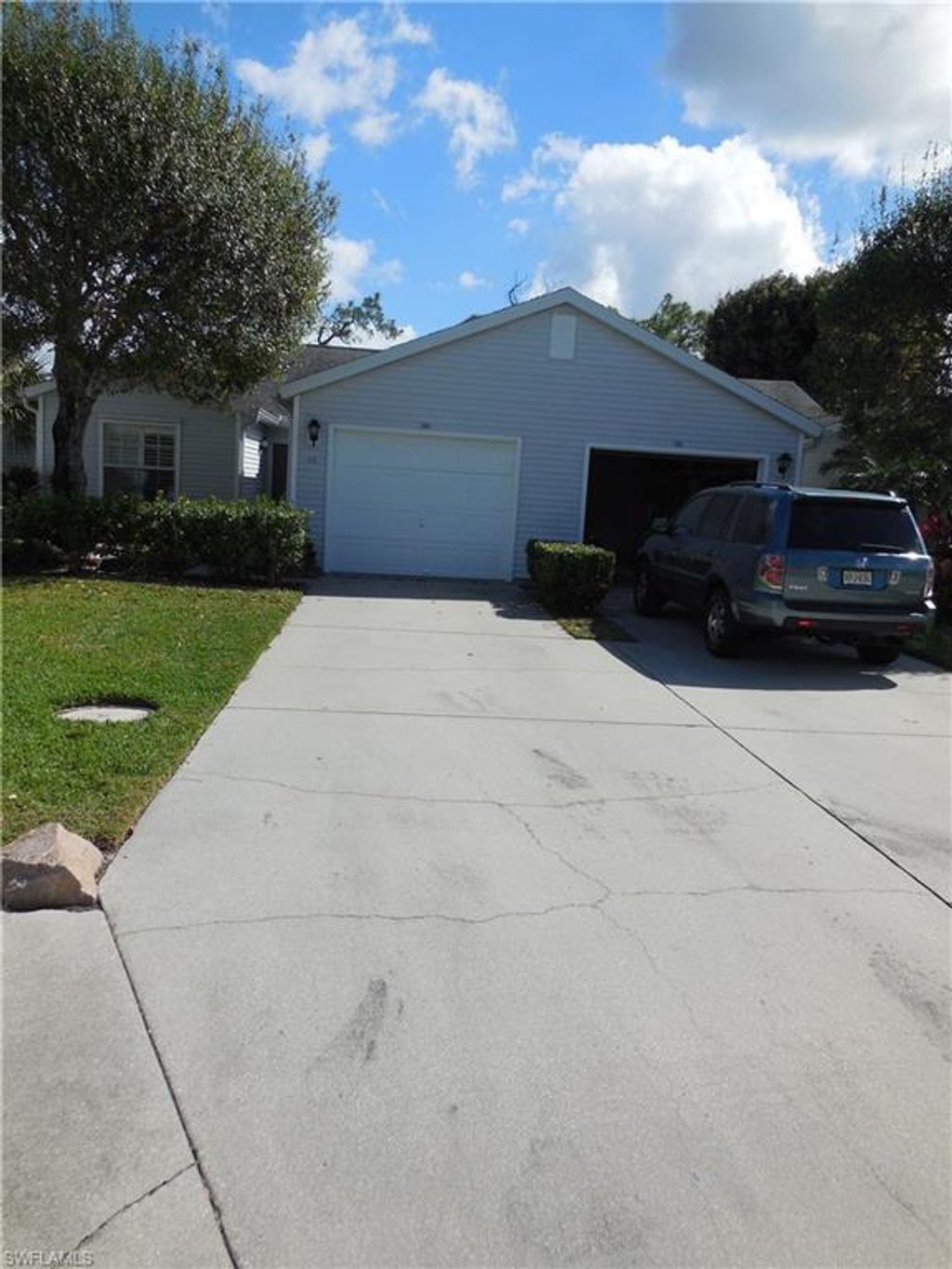 114 Quail Forest Blvd 7, NAPLES