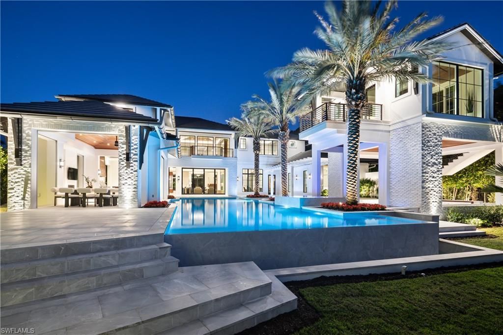 616 Bougainvillea Rd, NAPLES