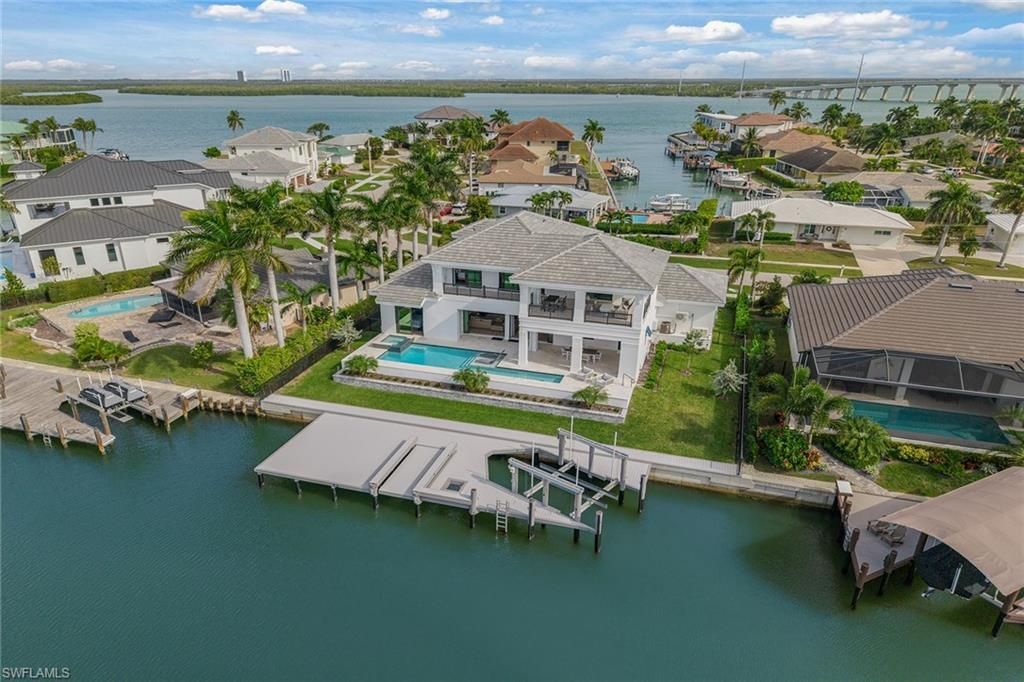 920 Iris Ct, MARCO ISLAND