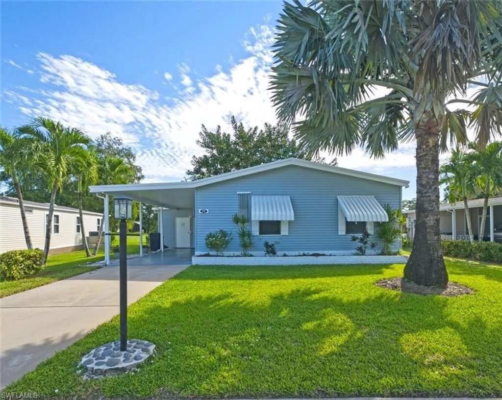 173 Belle Isle Cir, NAPLES