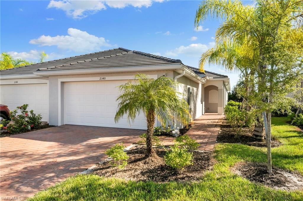 2340 Dragonfruit Way, NAPLES