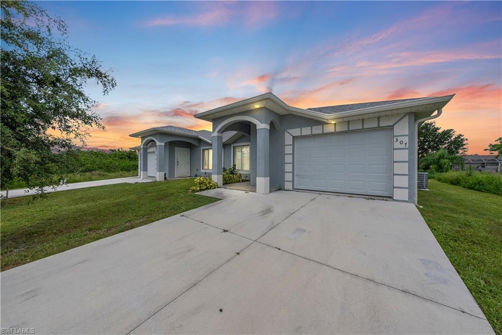 305-307 Hightower Ave S, LEHIGH ACRES