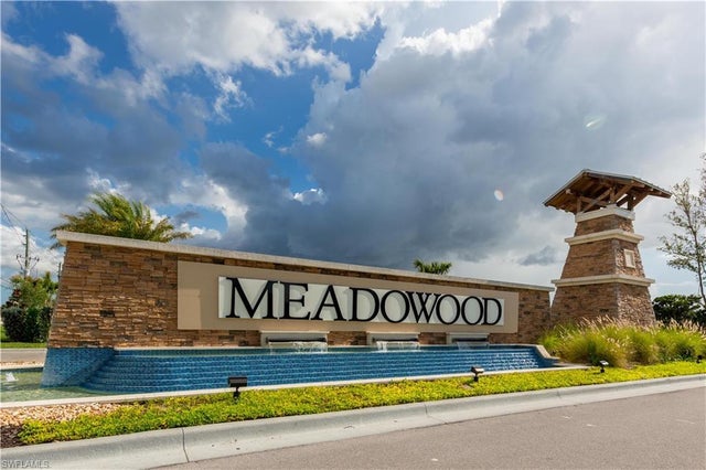 15307 Wildflower Cir, NAPLES