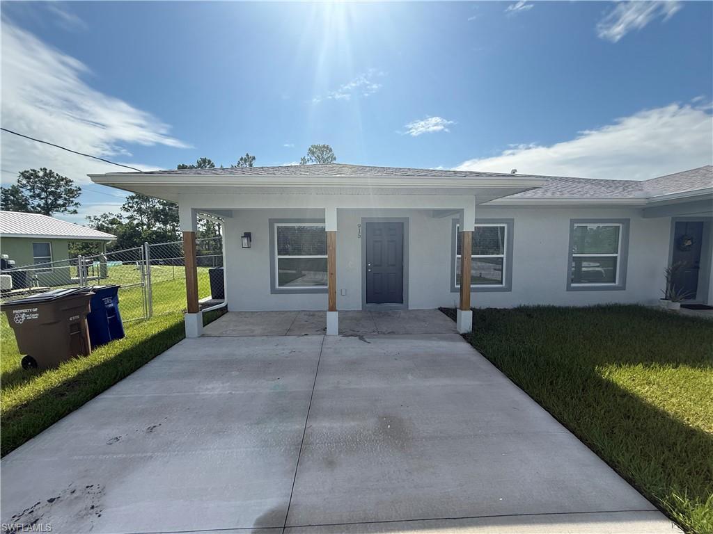 915 Graystone Ave, LEHIGH ACRES