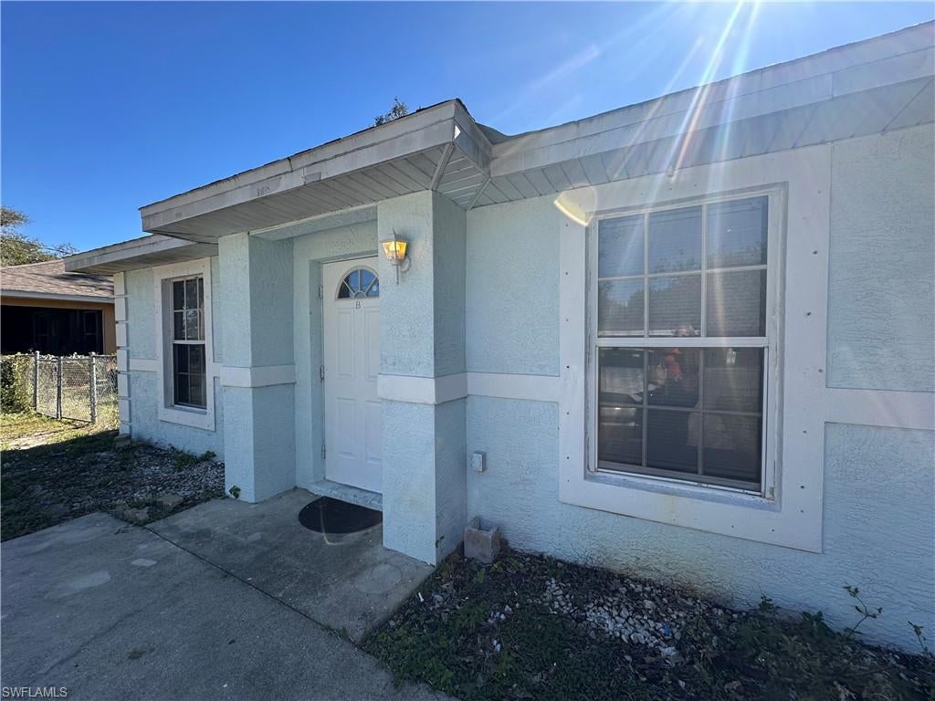 3120 Economy St B, FORT MYERS