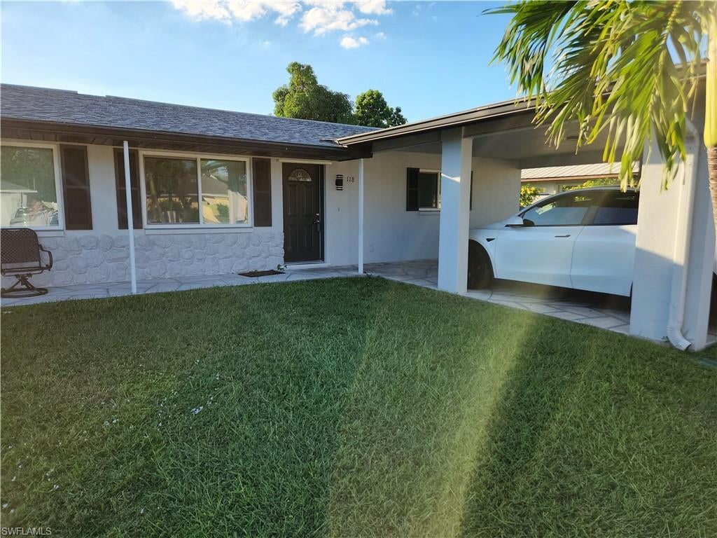 118 Ne 16th Pl, CAPE CORAL