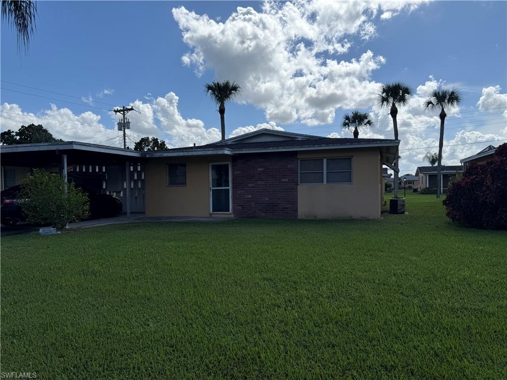 2210 E 6th St, LEHIGH ACRES
