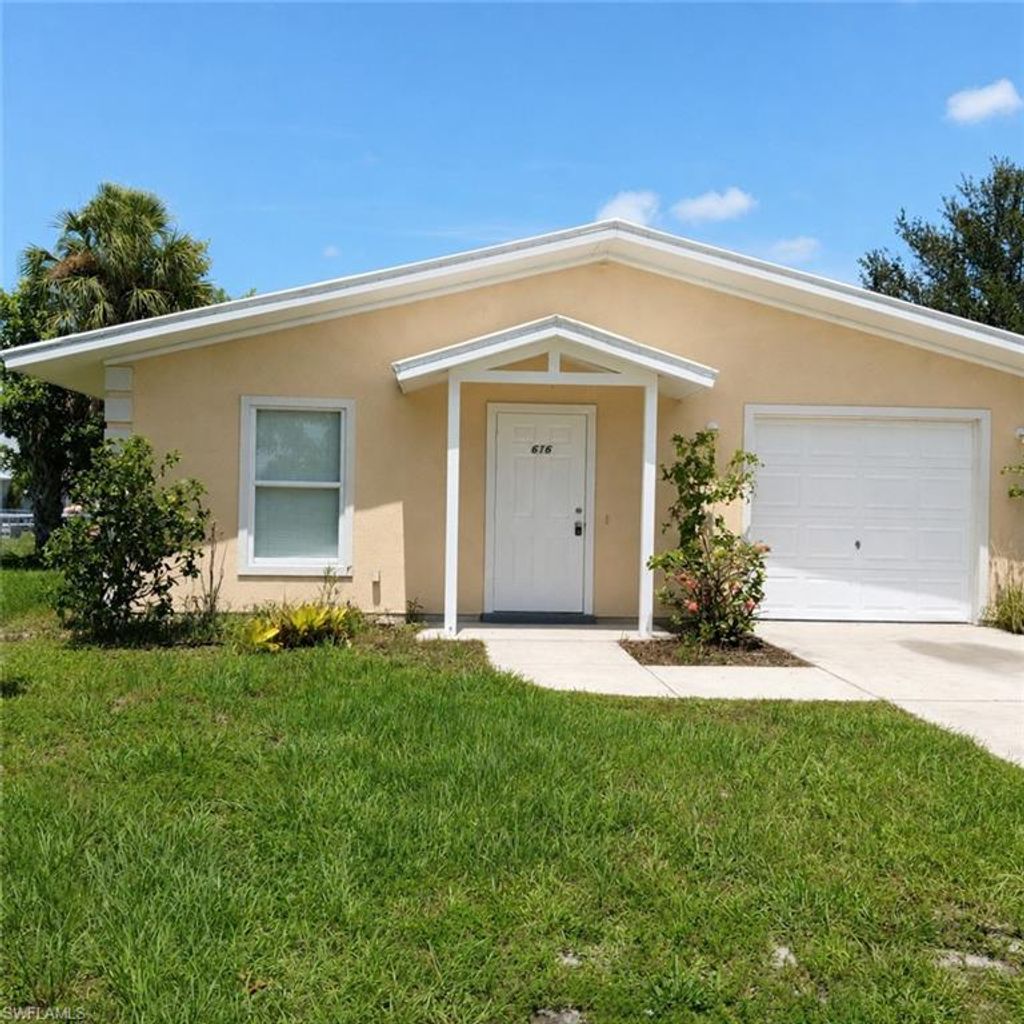 616 Santa Barbara Blvd, CAPE CORAL