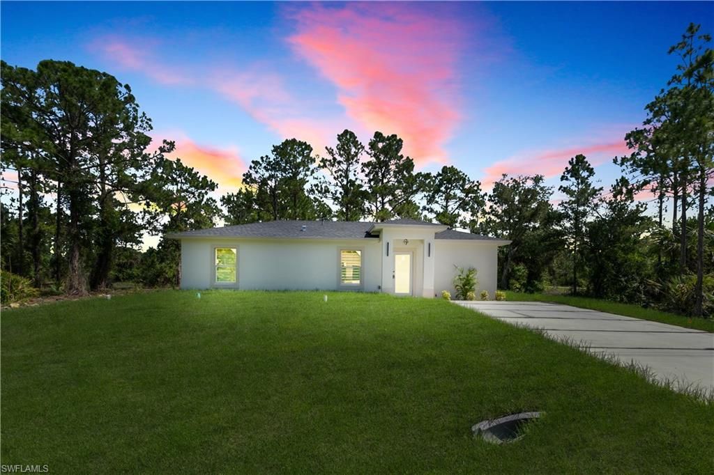 922 Macy St E, LEHIGH ACRES