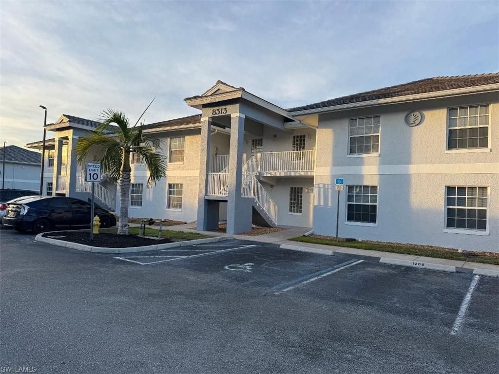8313 Bernwood Cove Loop 1205, FORT MYERS