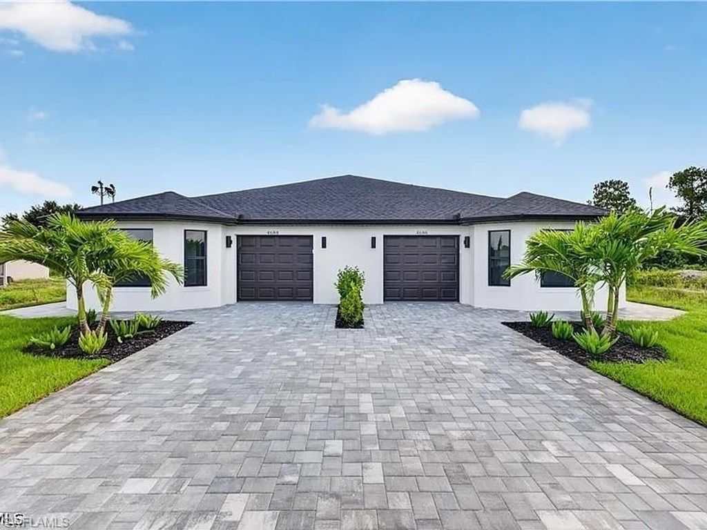 4688 Golfview Blvd, LEHIGH ACRES