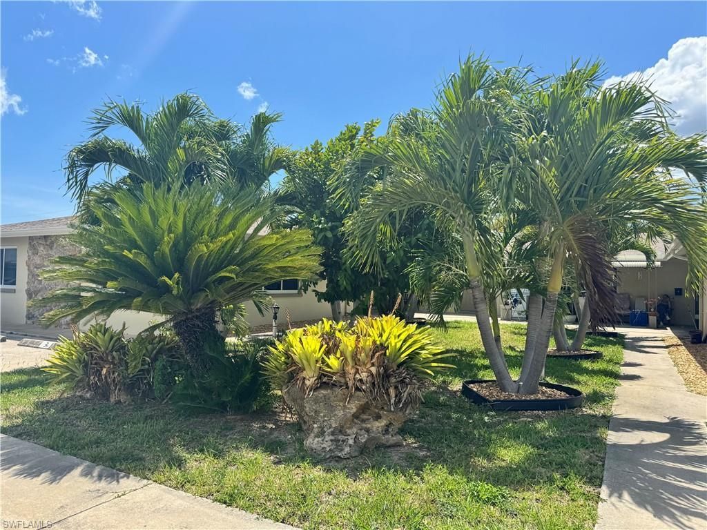4808 Lucaya Dr 1, CAPE CORAL