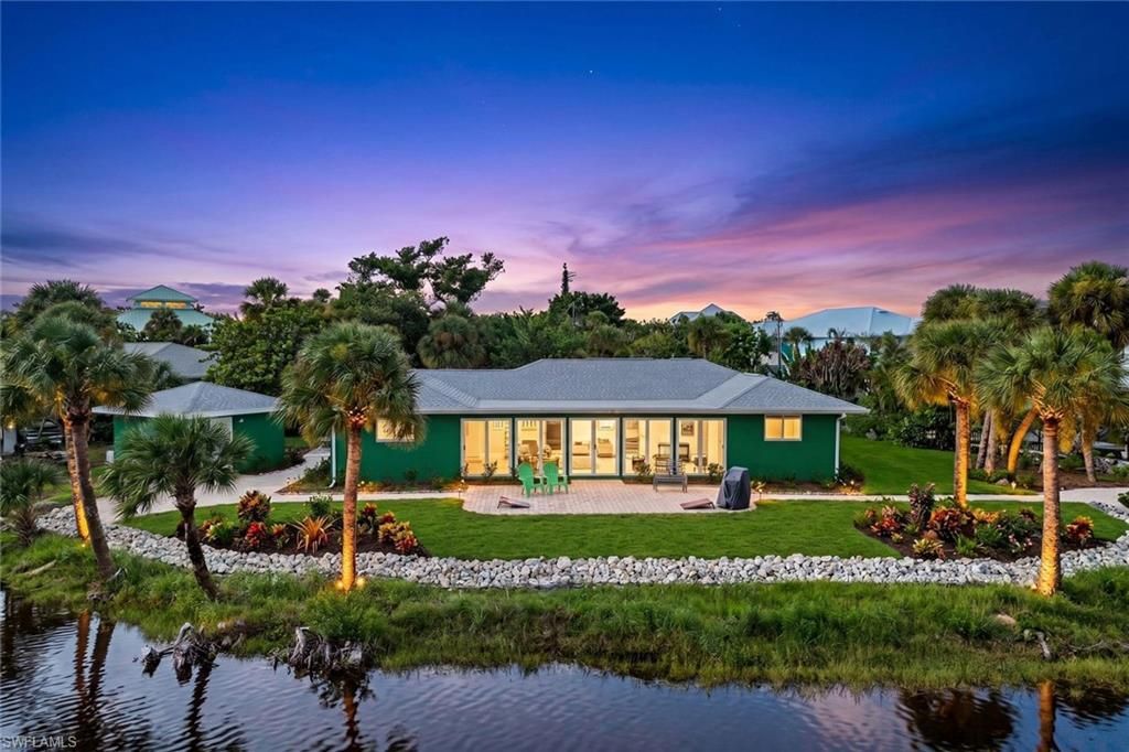 969 Fish Crow Rd, SANIBEL