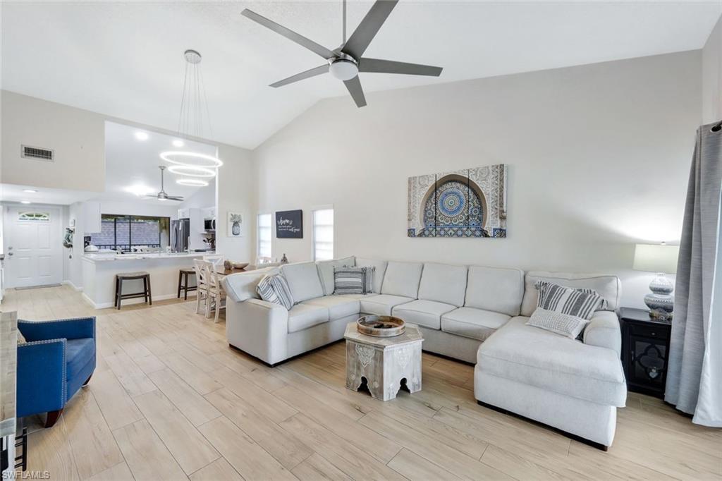 15400 Cedarwood Ln 1-201, NAPLES