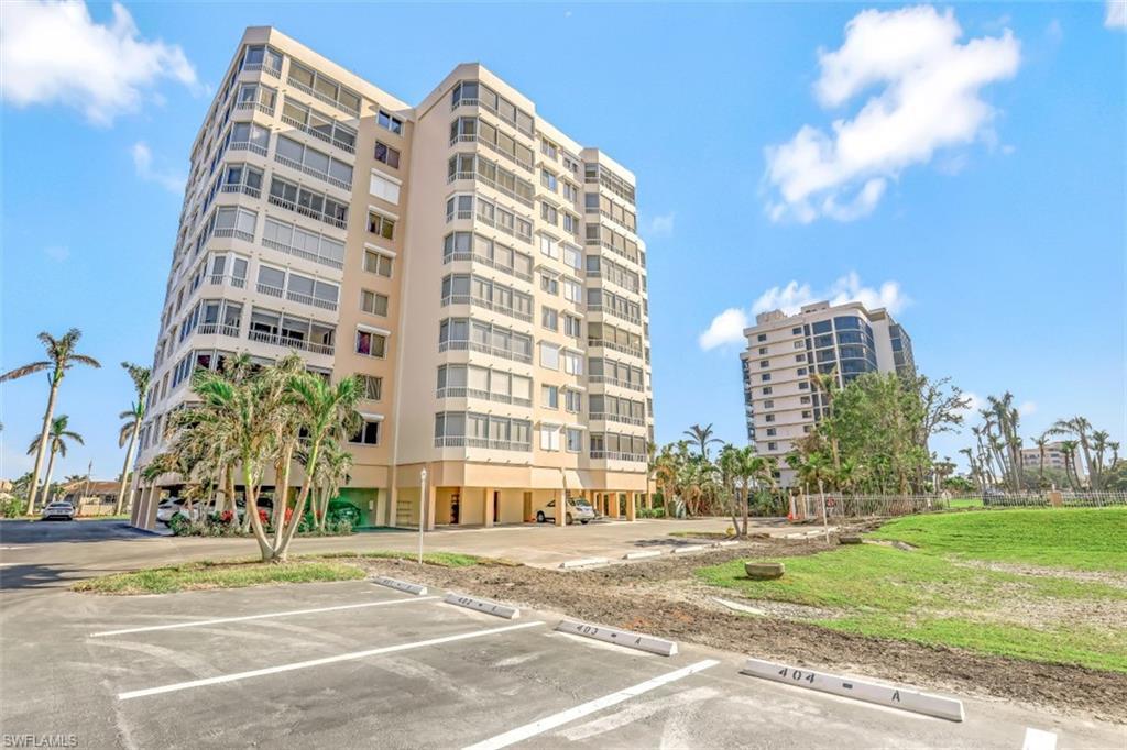 11116 Gulf Shore Dr B-904, NAPLES
