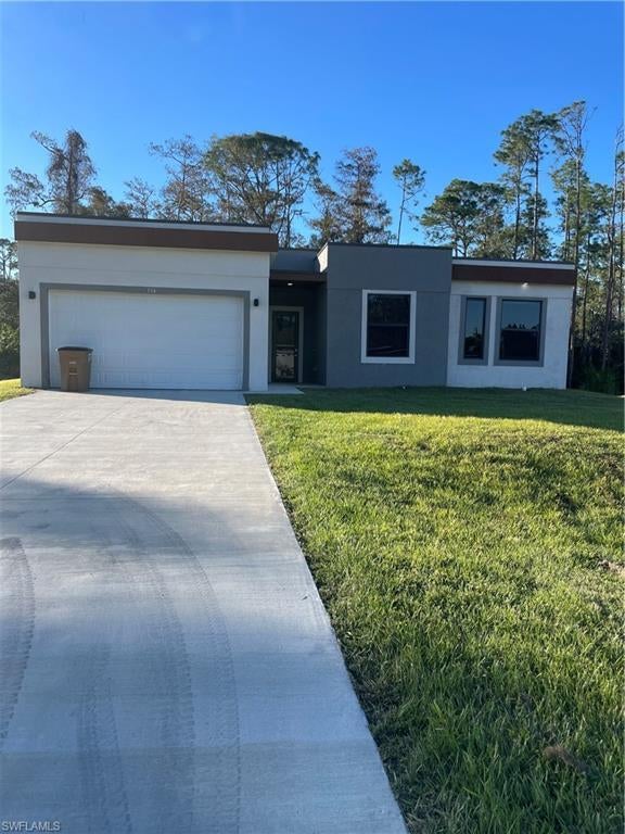 136 Viewpoint Dr, LEHIGH ACRES