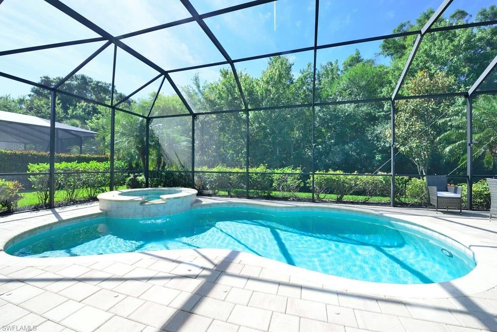 3951 Otter Bend Cir, FORT MYERS