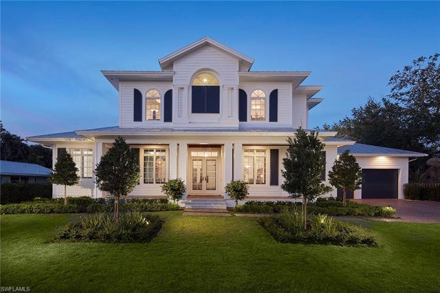 375 Wedge Dr, NAPLES