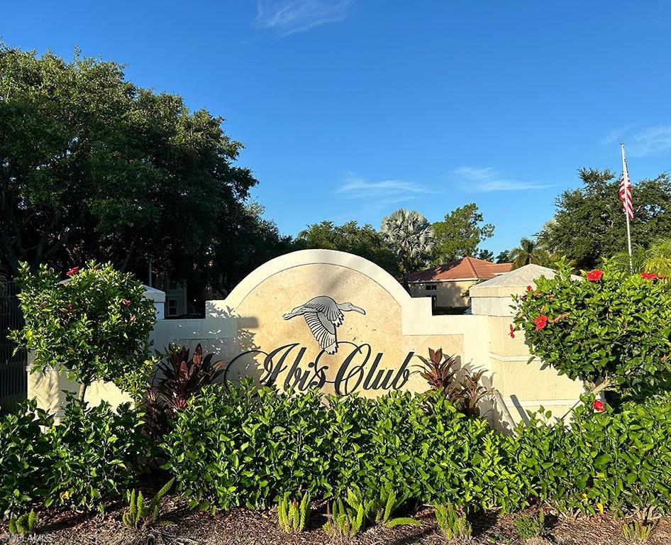 8225 Ibis Club Drive Dr 213, NAPLES