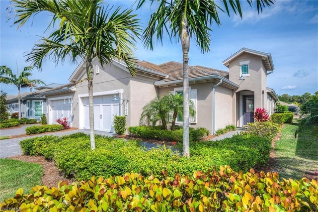 Photo of 5743 Highbourne Dr, NAPLES FL