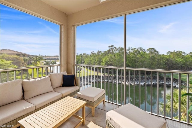 3800 Sawgrass Way 3141, NAPLES